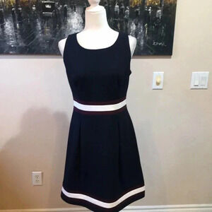 Tommy Hilfiger Color Block Navy/White/Burgundy Fit & Flare Midi Pleated Front-8